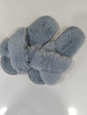 Plush Fuzzy Slide Slippers in Light Blue